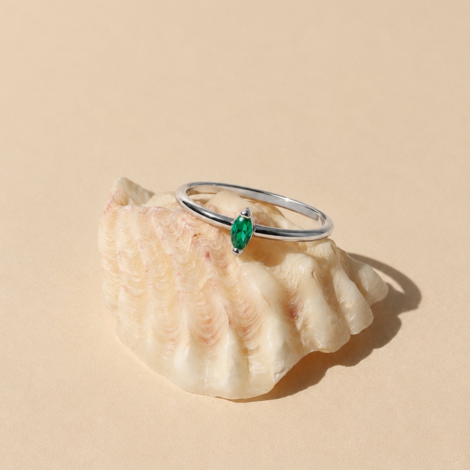 Dainty Emerald Ring